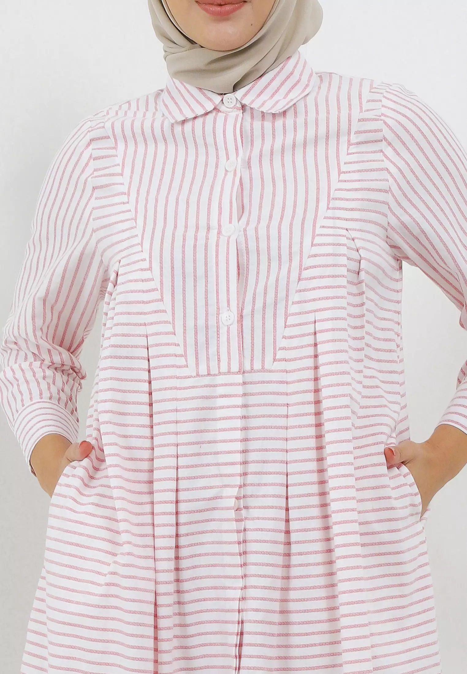 MFMW Fliry Midi Dress Merah Motif Salur