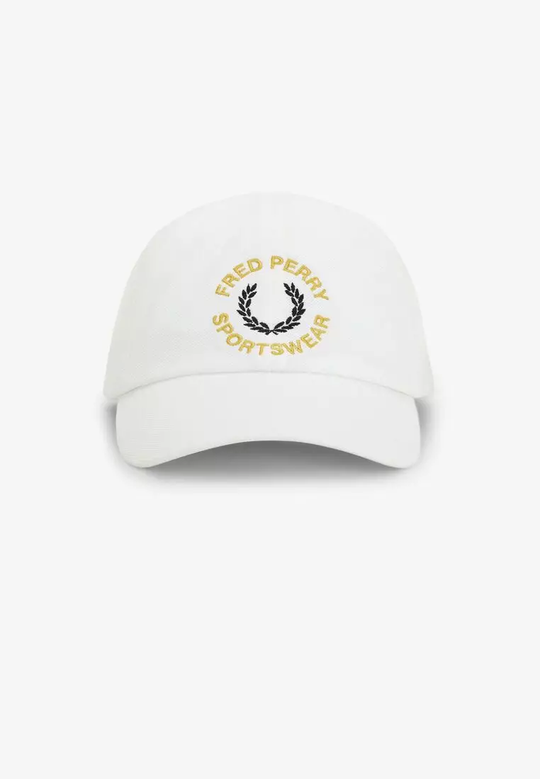 Fred Perry HW9676 FP SPORTSWEAR GRAPHIC CAP (SNOW WHITE)