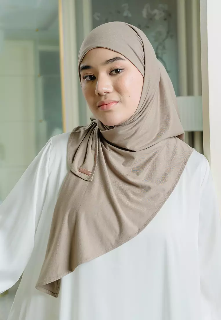 Rayna Instan Square Taupe