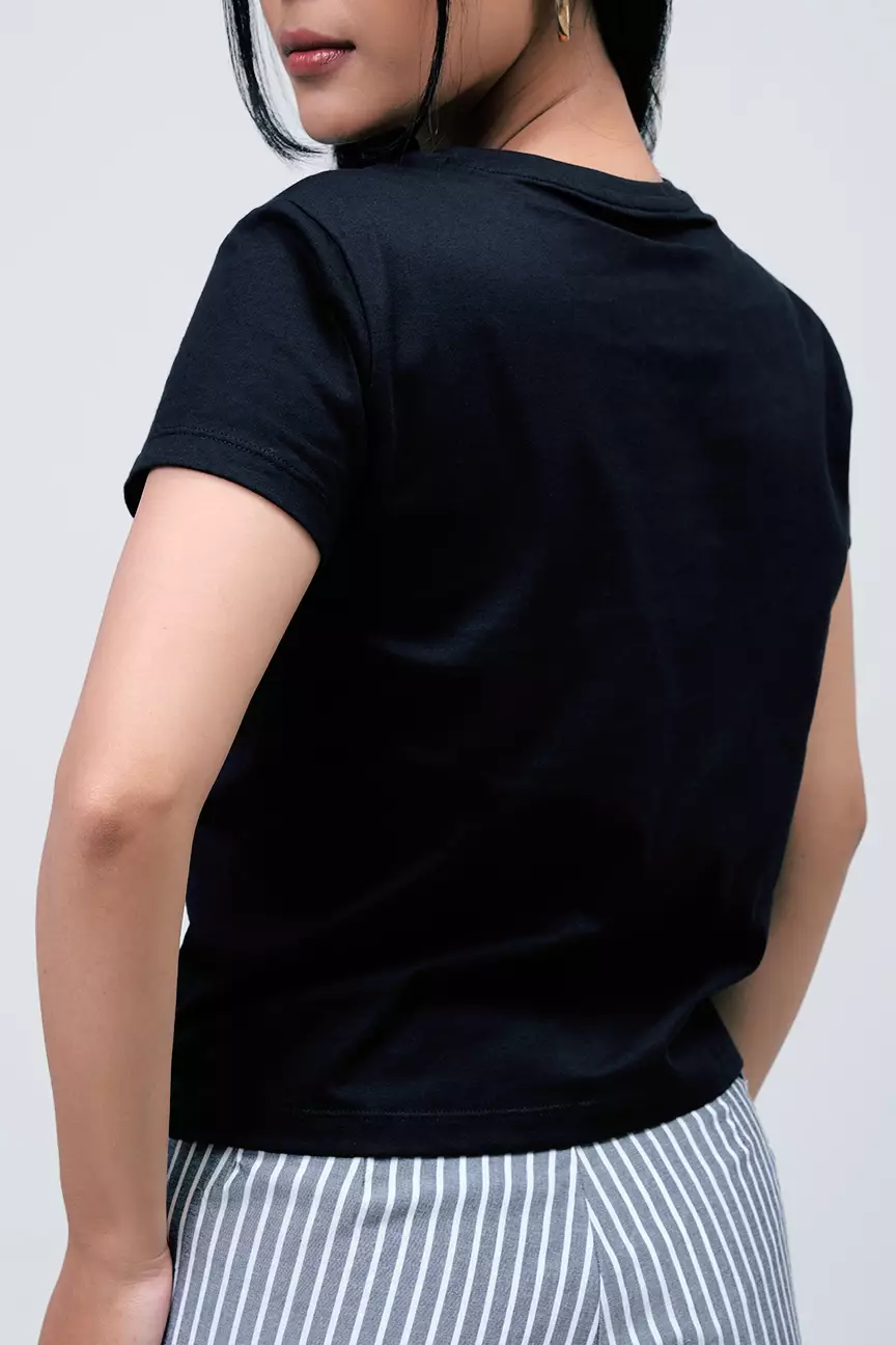 Kaos Wanita Sila Black