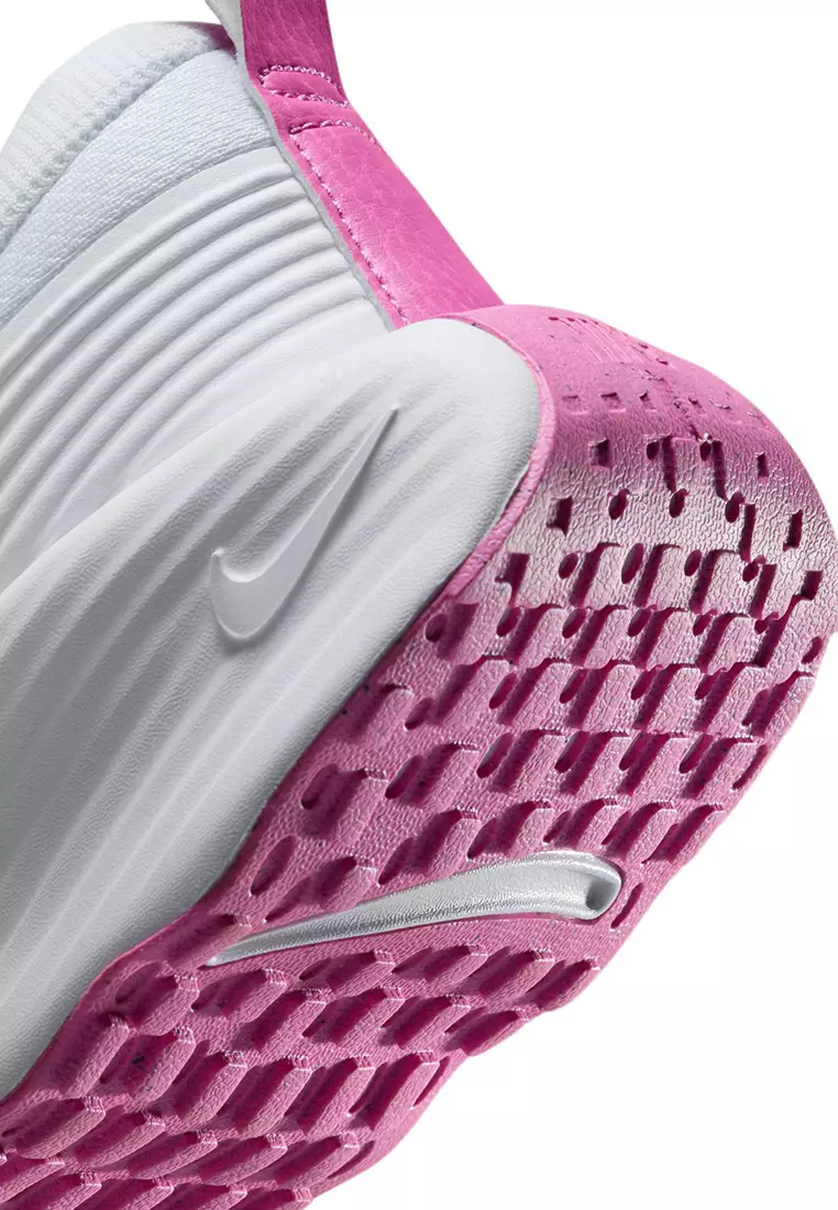 Promina Walking Shoes