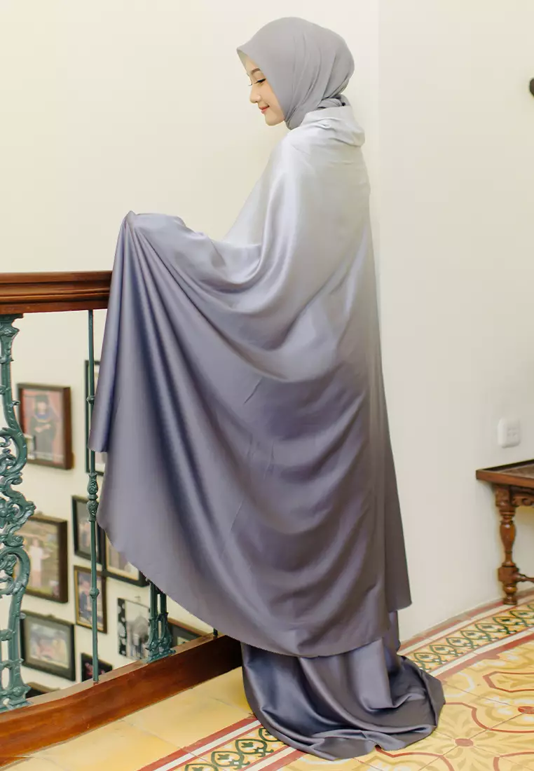 Shanum Prayer Set Grey Pewter