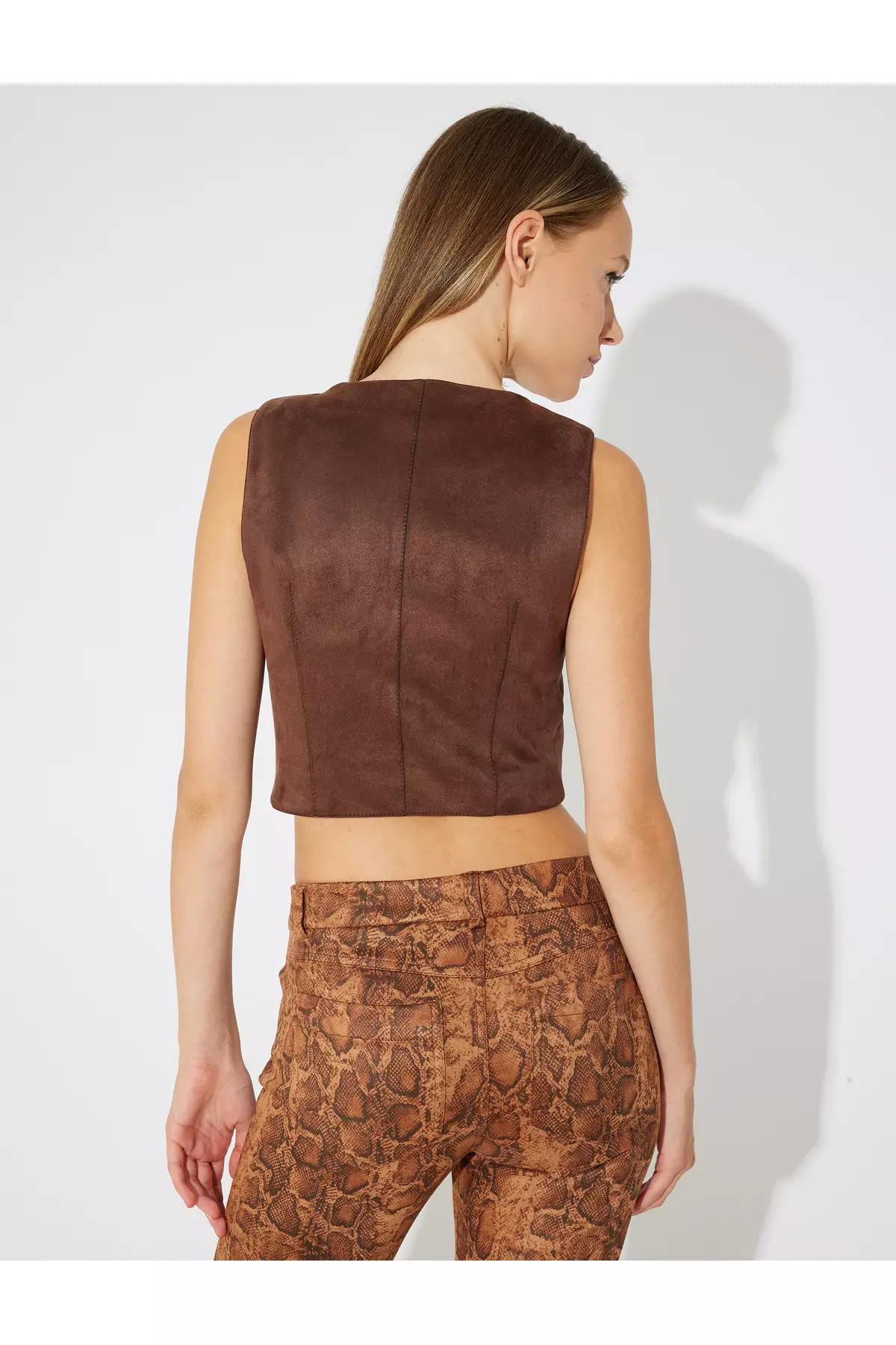 X Zeynep Cushion - Front Cross Tie V Neck Slim Fit Crop Faux Suede Vest