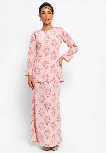 Kurung Basic D-35 from BETTY HARDY in Pink