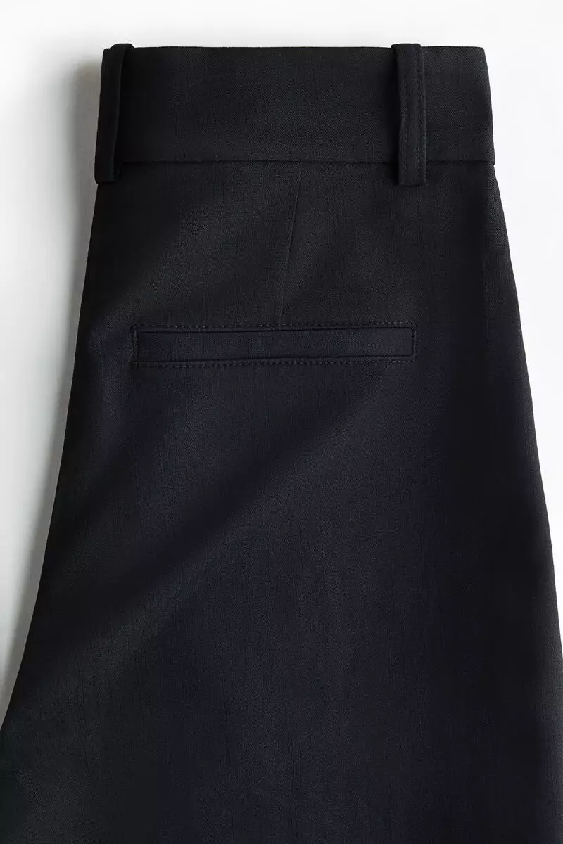 Wide tailored trousers
