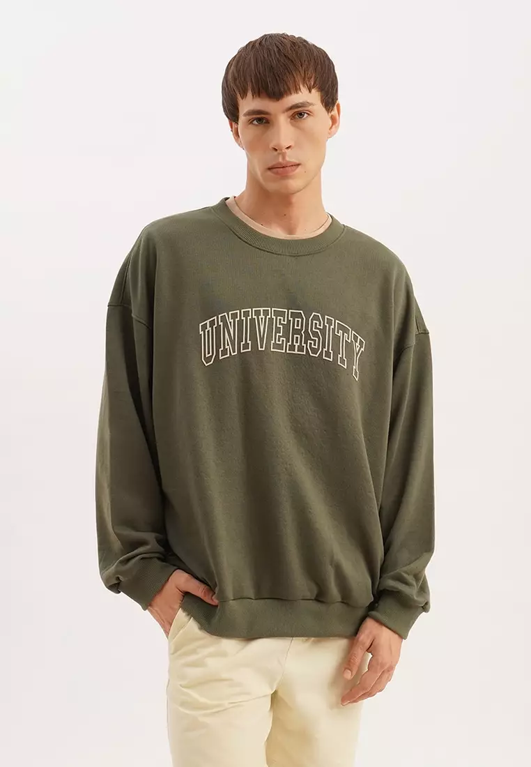 College pullover sweater discount