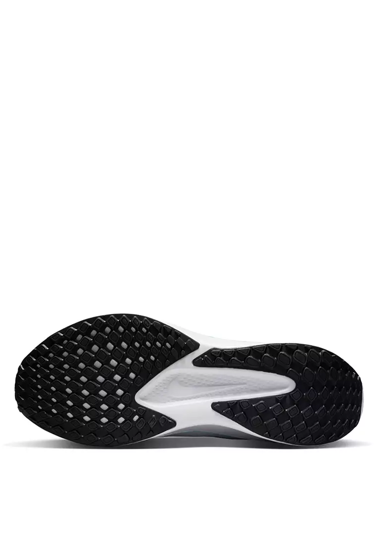 Quest 6 Road Running Shoes