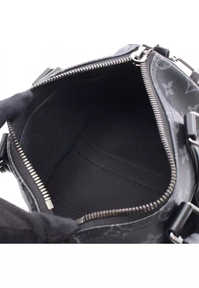 Pre-Loved Louis Vuitton Keepall Bandouliere 25 Monogram Eclipse Handbag PVC leather black gray 2WAY