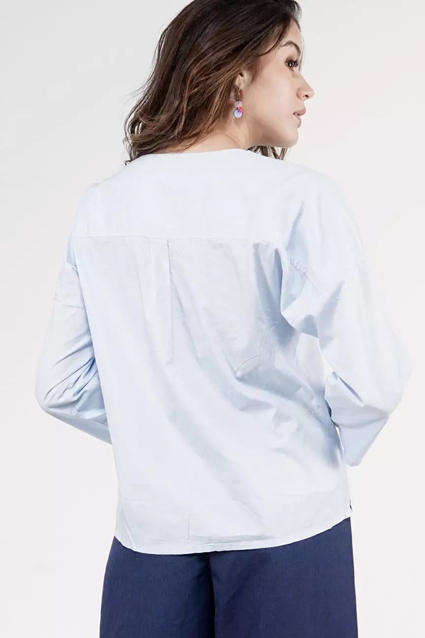 Kemeja Wanita Bria Baby Blue