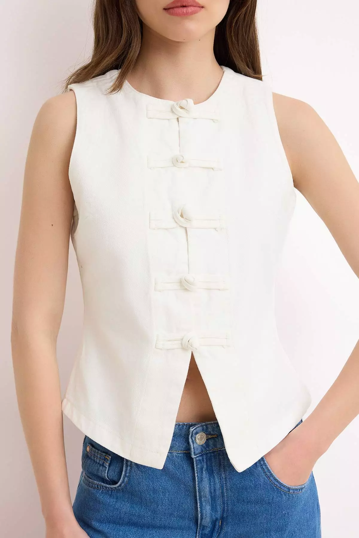 Ecru Button Detailed Fitted 1% Cotton Denim Vest Twoss26Ye4