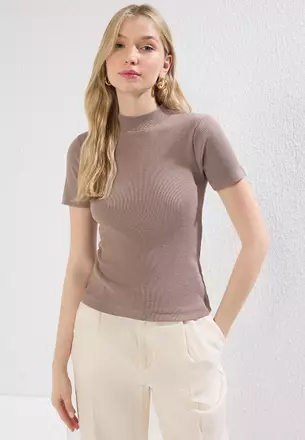 Trendyol Damen Bodycon Bluse – Figurbetont, Crewneck, Aus Webstoff, Schlichtes Design