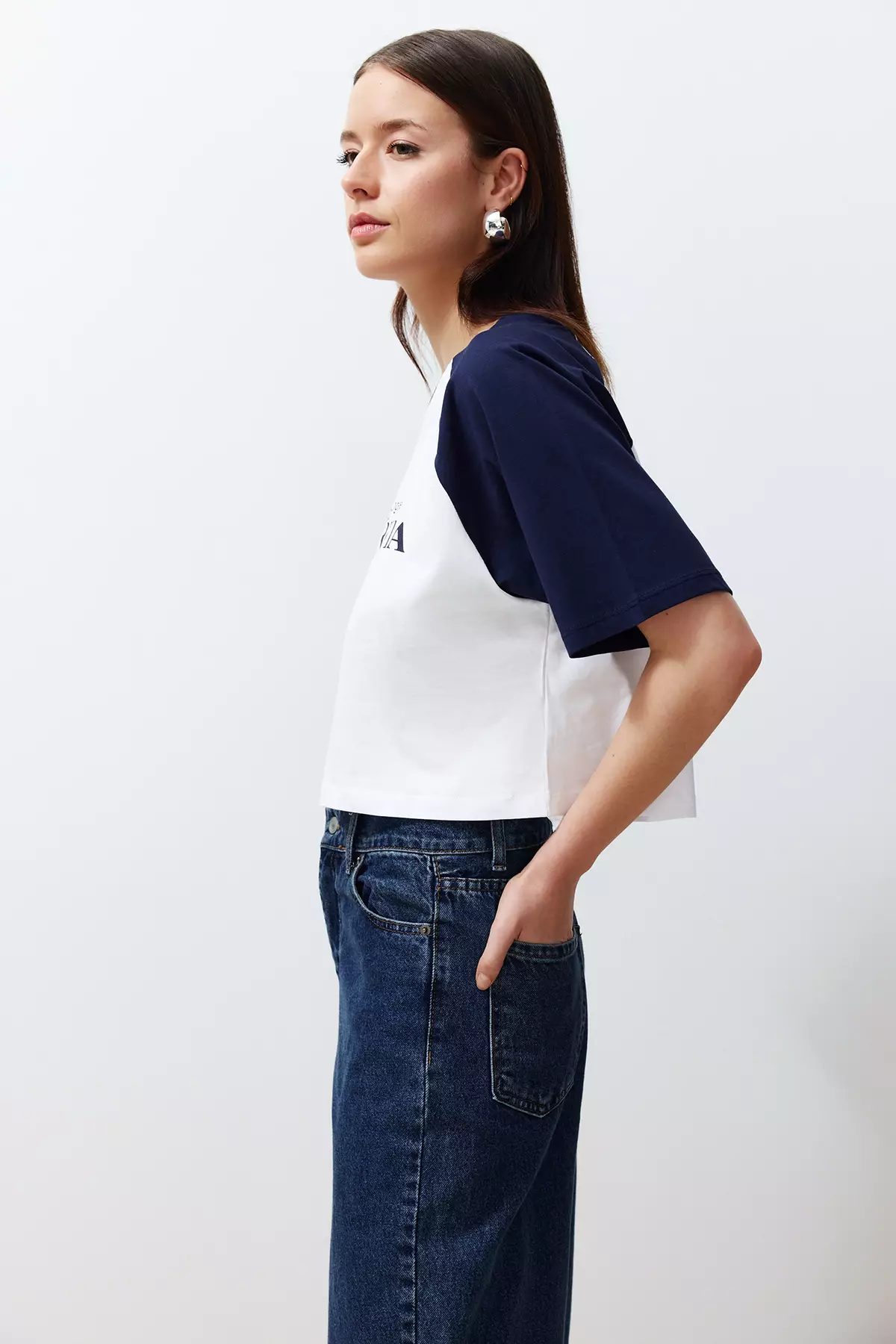 Color Blocked Crop T-Shirt