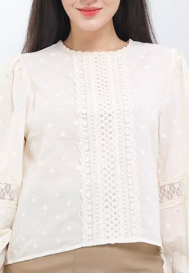 L/S Eyelet Flo Emb Blouse W/ Laces