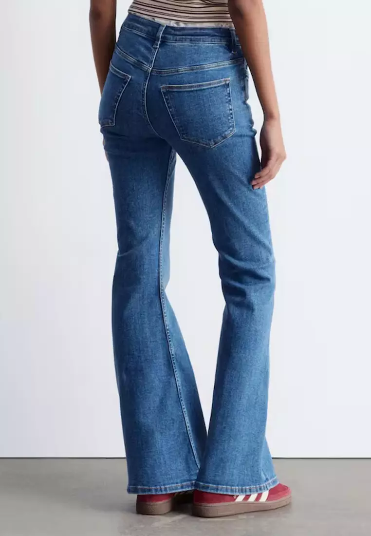 Slim Low-Rise Bootcut Jeans