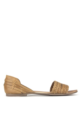 betts tan sandals