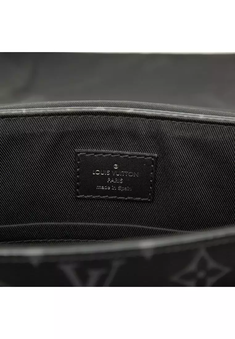 Pre-Loved Louis Vuitton Monogram Eclipse District Pm