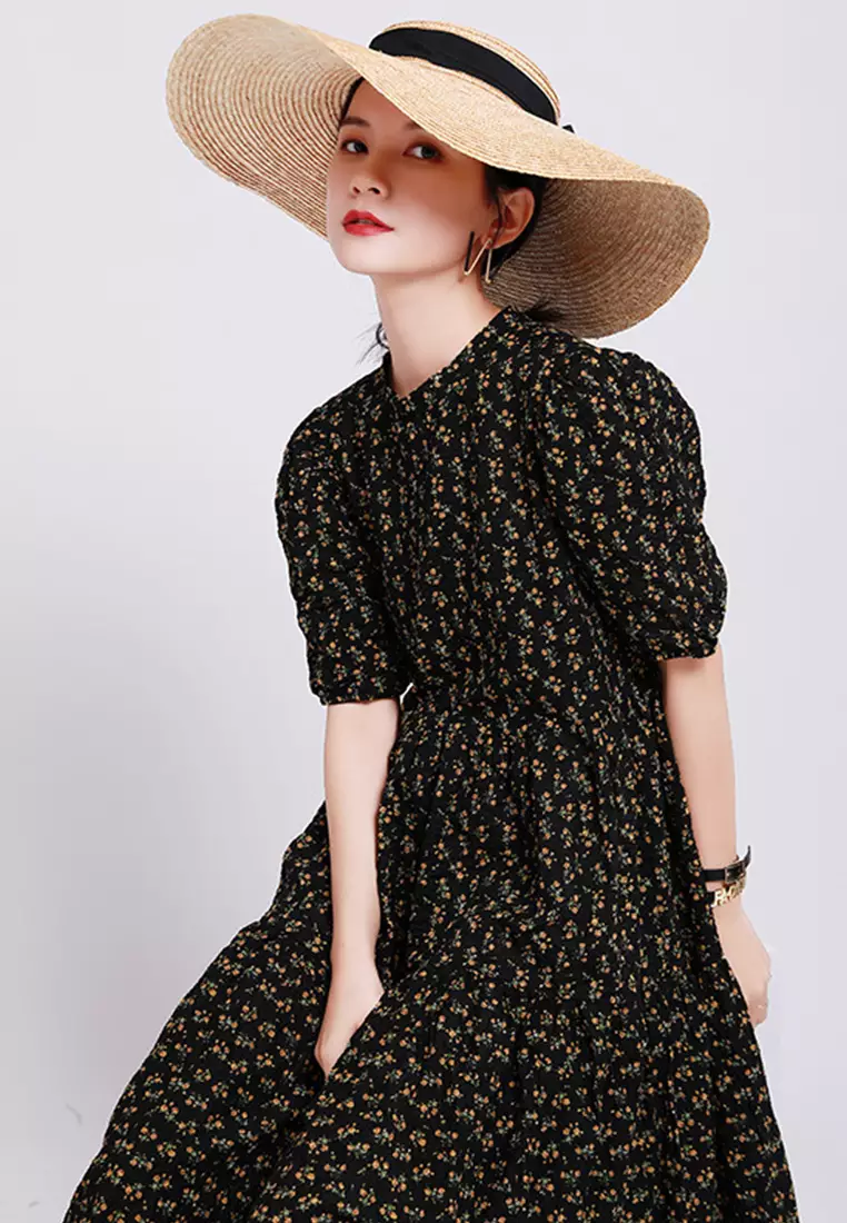 2025 S/S 法式優雅圓領泡泡袖碎花大裙擺長連身裙 CA23032105