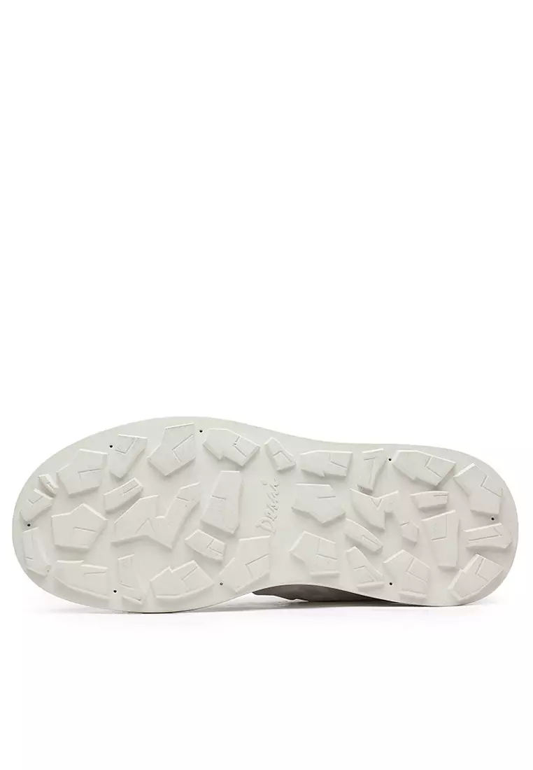Platform Grain Leather Sneakers DS33160-01-02