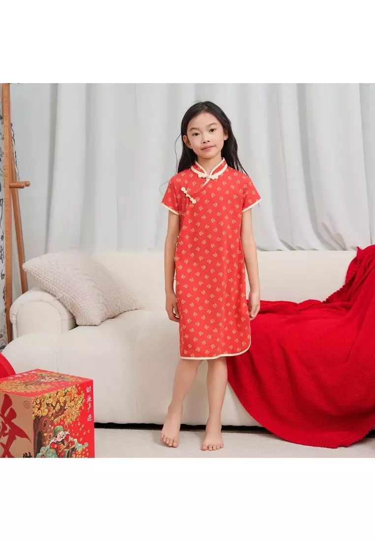 Blessing and Joy Family Set with Lucky Fu Characters Baby Kids Girl Cheongsam Dress 0830