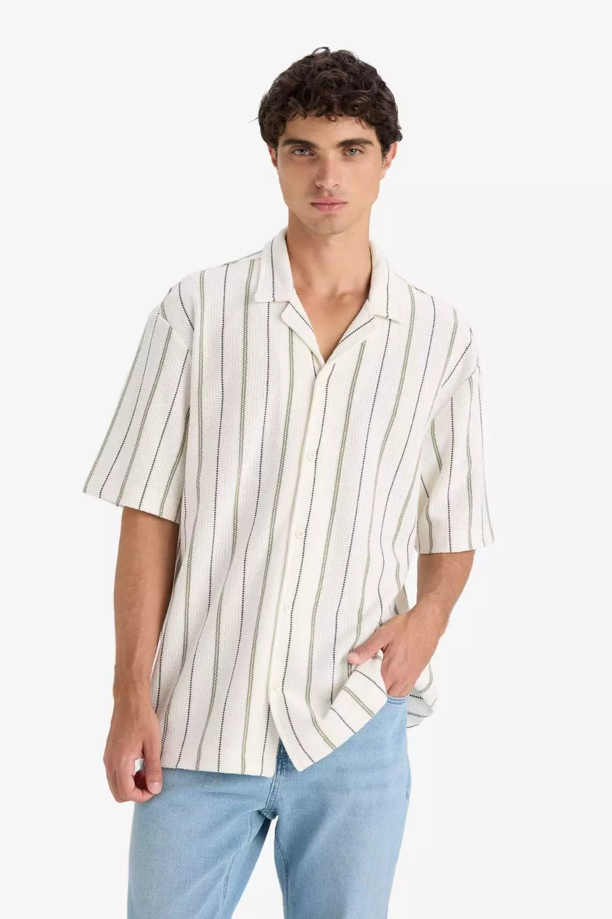 Relax Fit Apache Collar Short Sleeve Striped Shirt D7315Ax25Sp