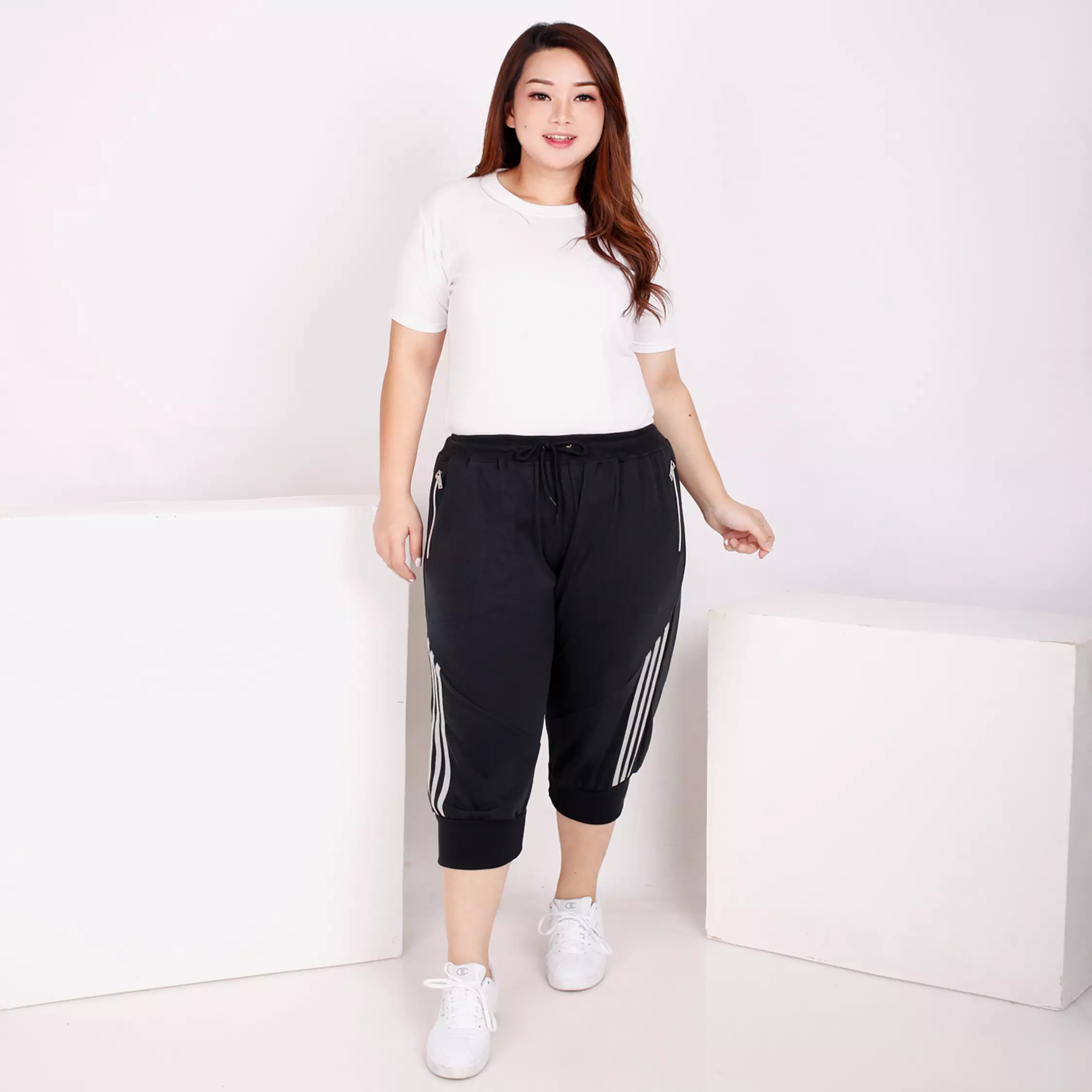 Stevi Celana Wanita Jumbo Size Celana Pendek Jumbo Wanita Celana Wanita Jumbo Size Celana Big Size - HITAM