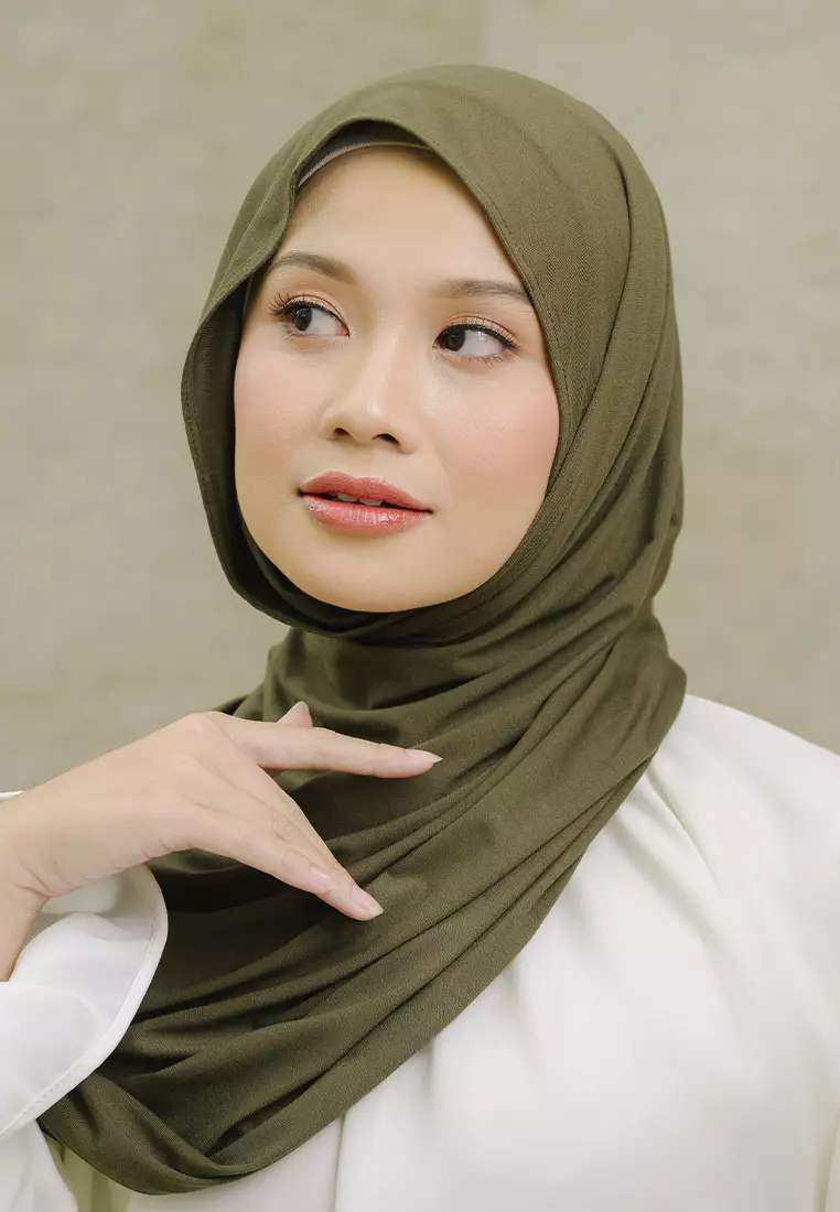 Tana Shawl Army