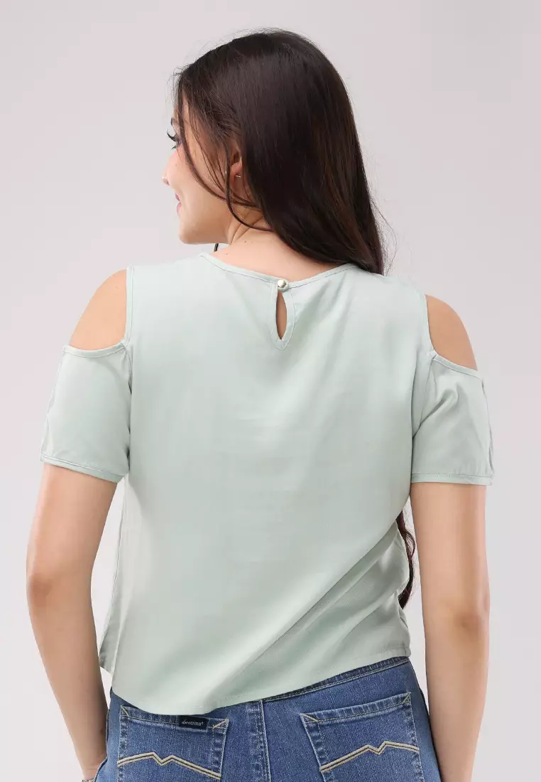Single Twill Woven Short Sleeves Blouse