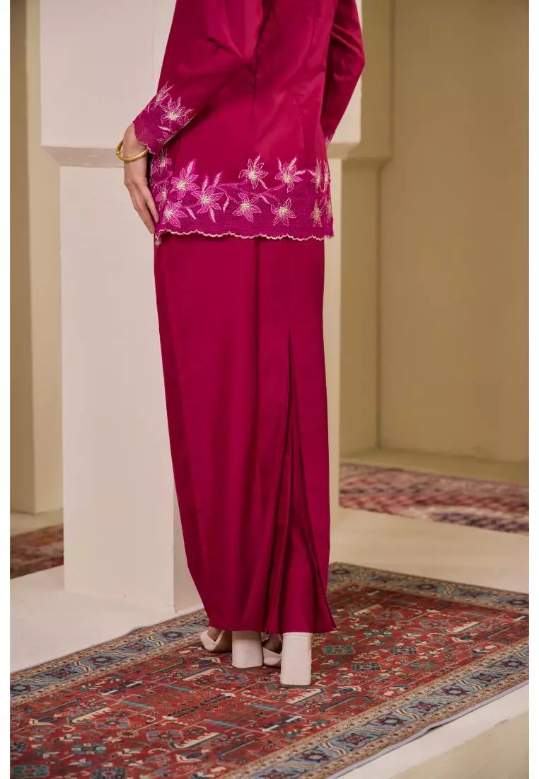 Mini Kurung Sulam Kareena
