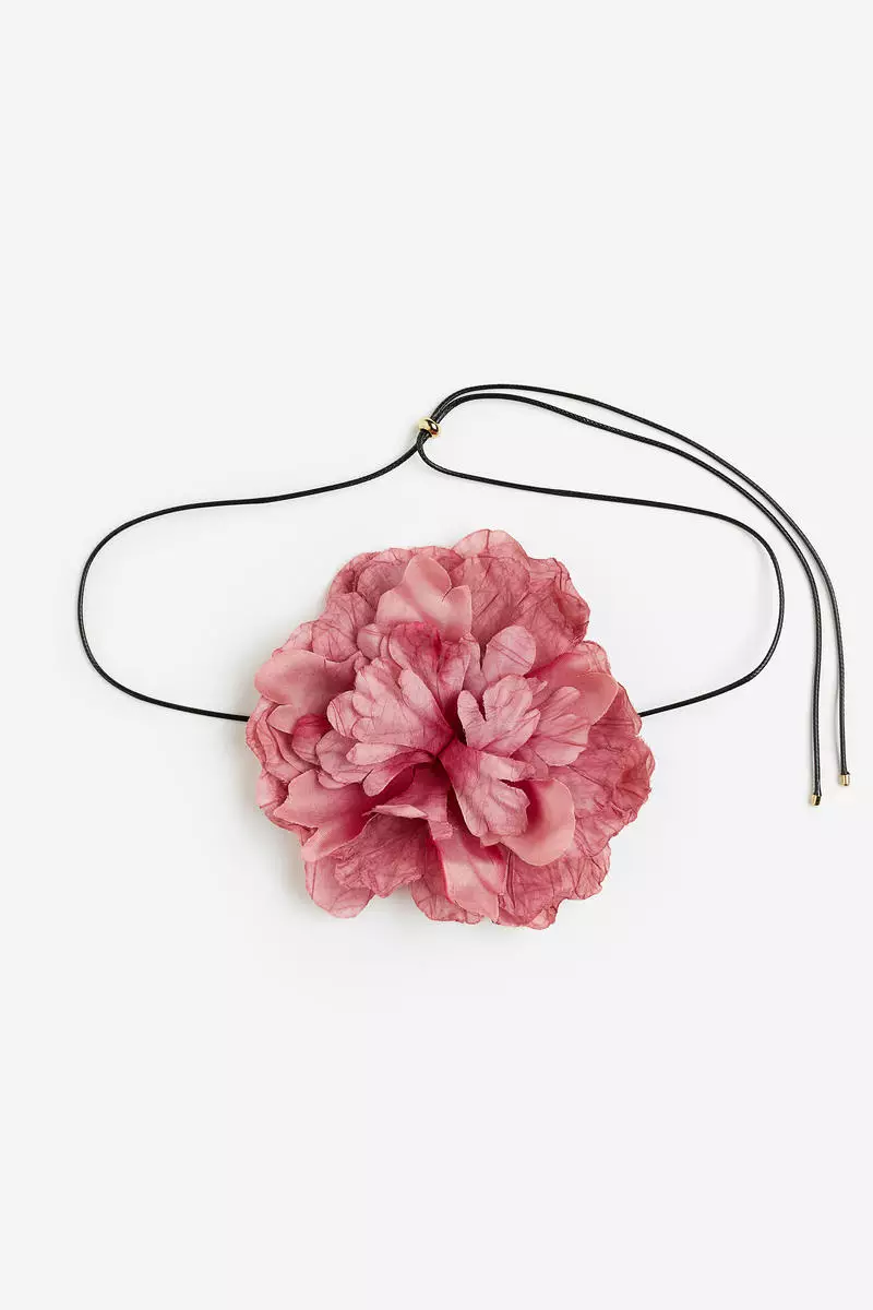 Choker hm deals