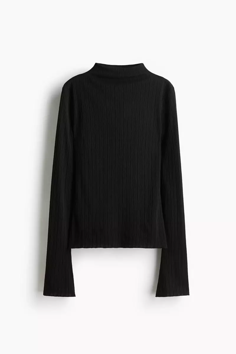Ribbed turtleneck top