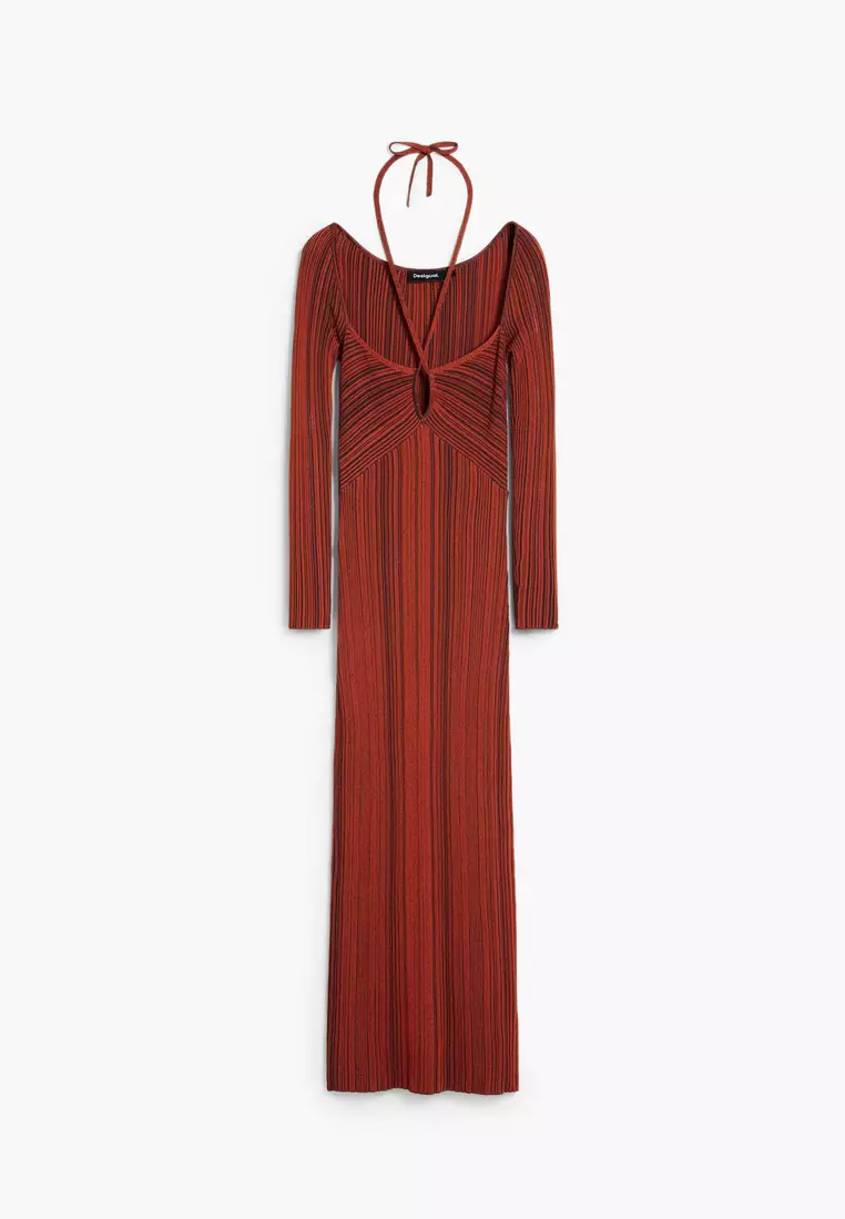 Fitted dress with a crossover neckline
