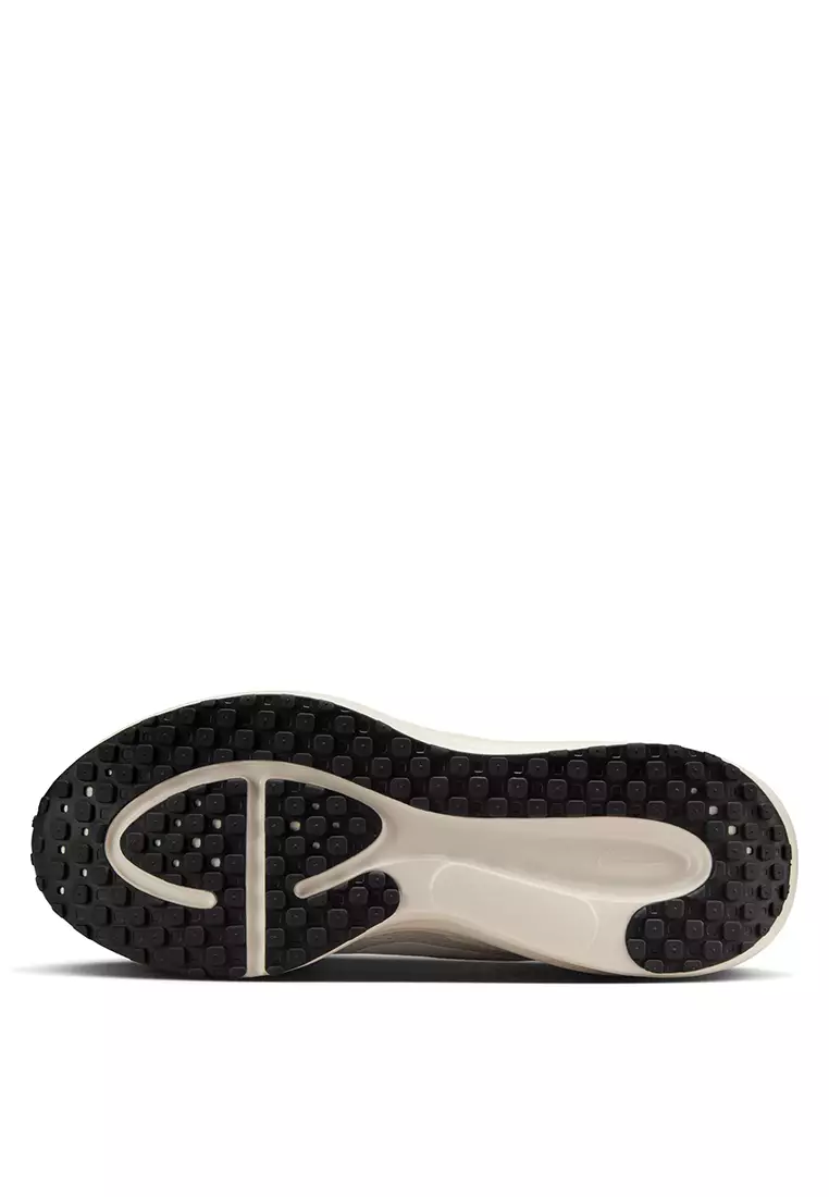 Revolution 8 Women's Road Running Shoes