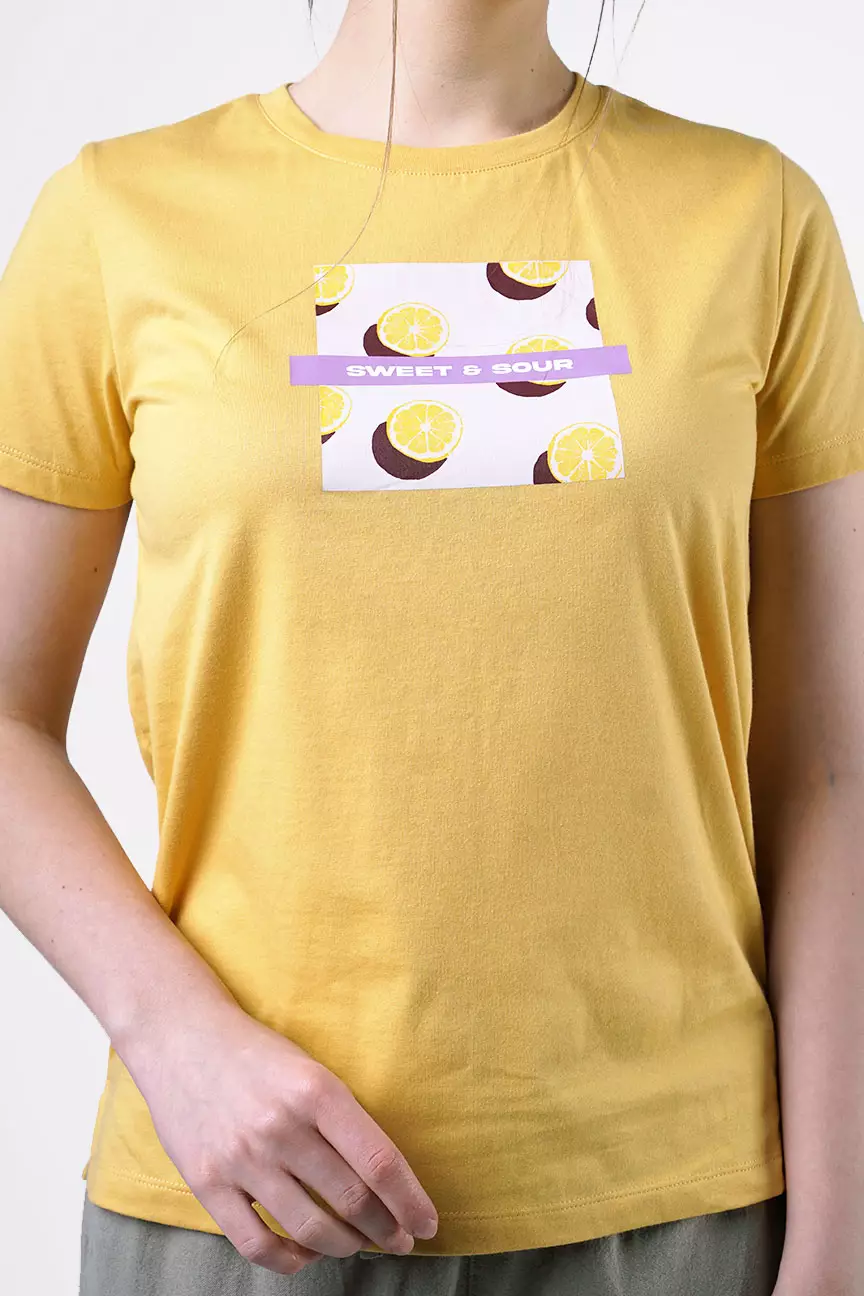 Kaos Wanita Ava Yellow