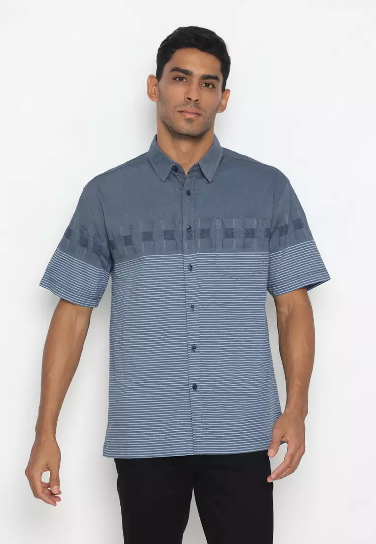 POLICE Kemeja Border Printing Regular Fit Pria