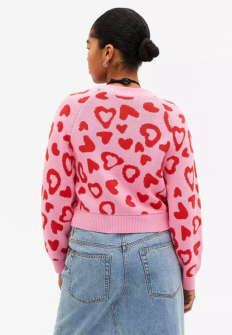 Monki v neck boxy knitted sweater in pink