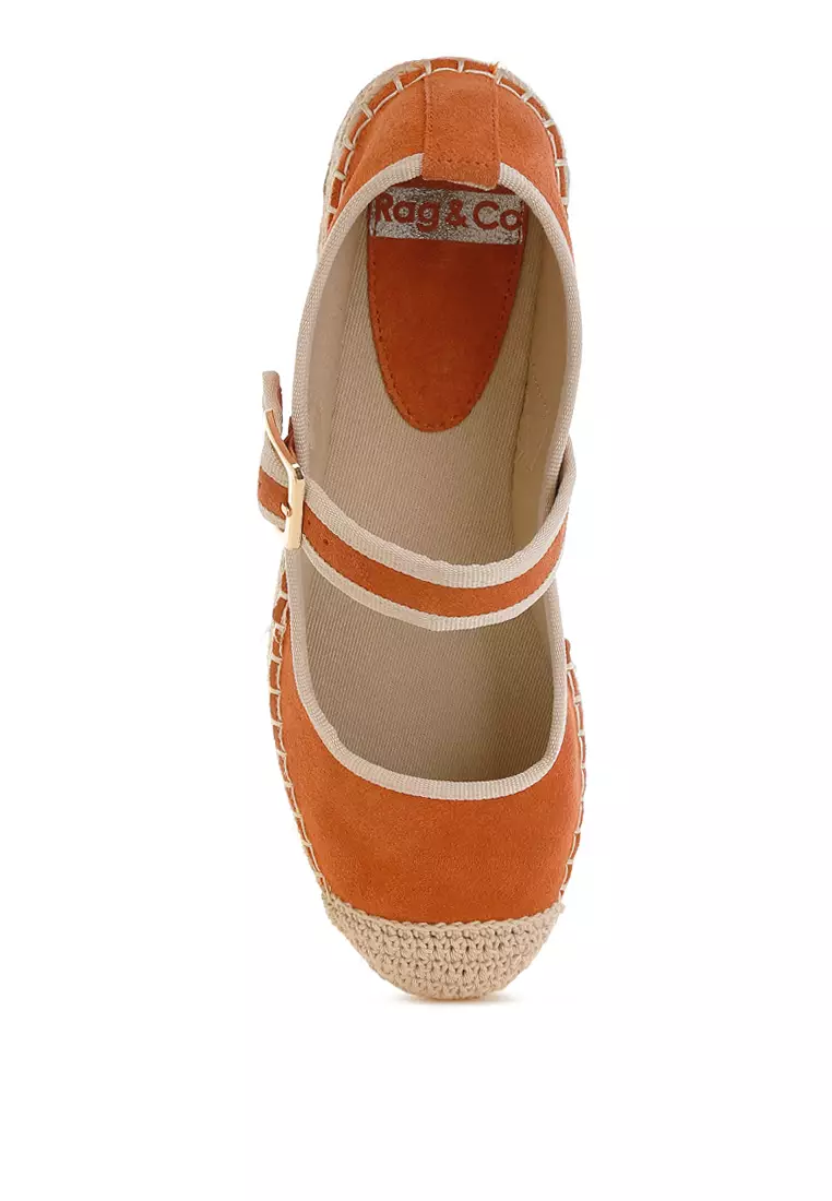 Sepatu Espadrilles Mary Jane Kulit Suede Lembut Warna Coklat Keemasan