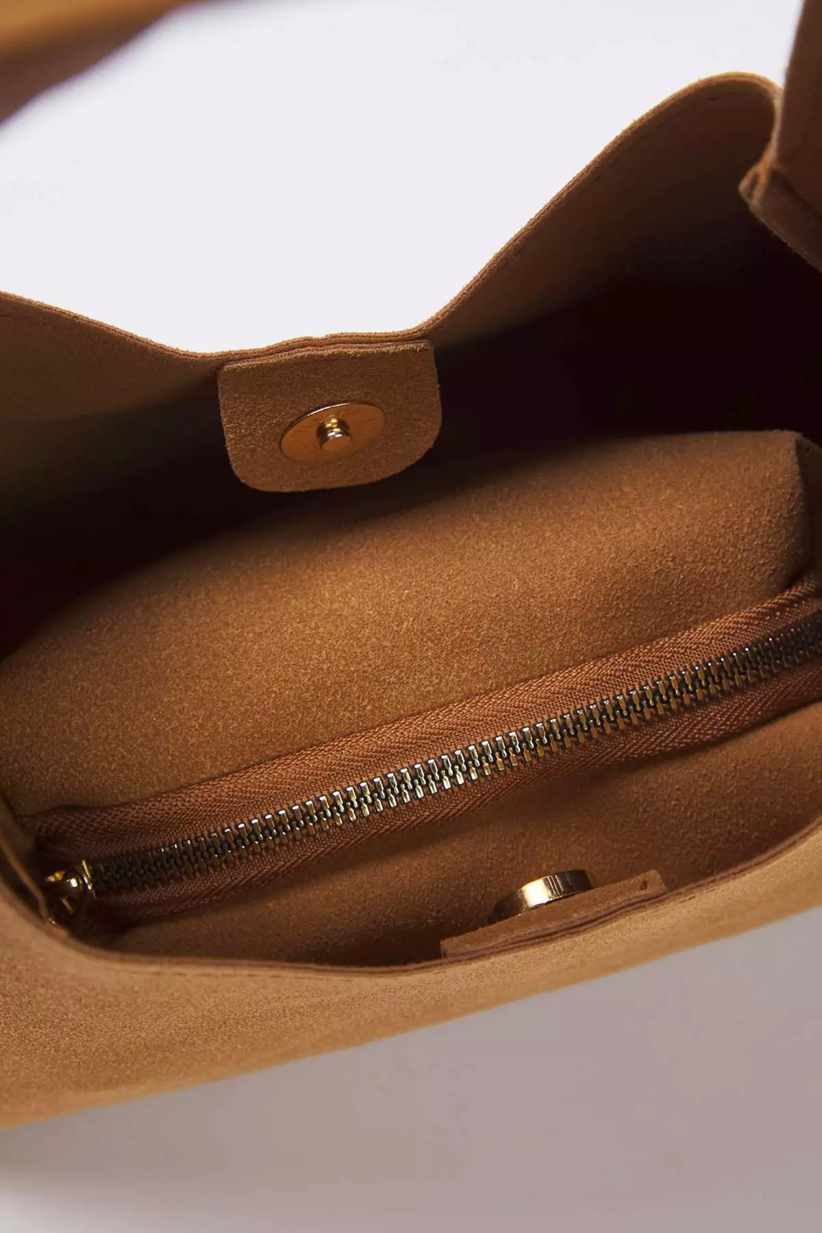 Light Brown Puppy Oval Women's Shoulder Bag