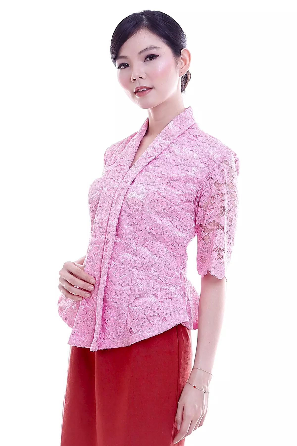 Kuncup Brukat Pink Kebaya