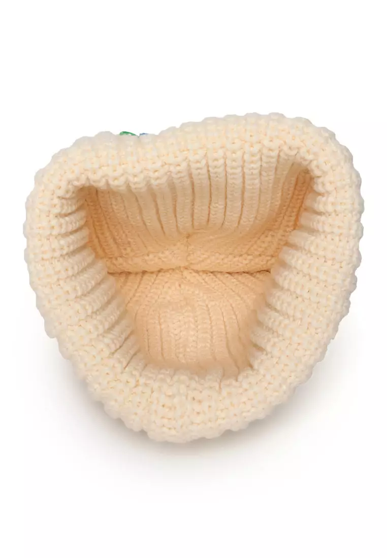 Beanie Telinga Hewan Berkancing Warna Putih