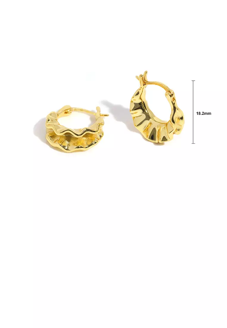Gold simple on sale earrings images