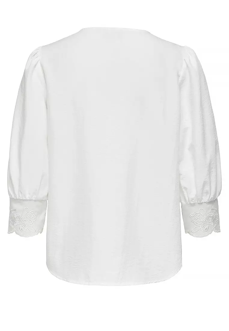 Train 3/4 Lace Top