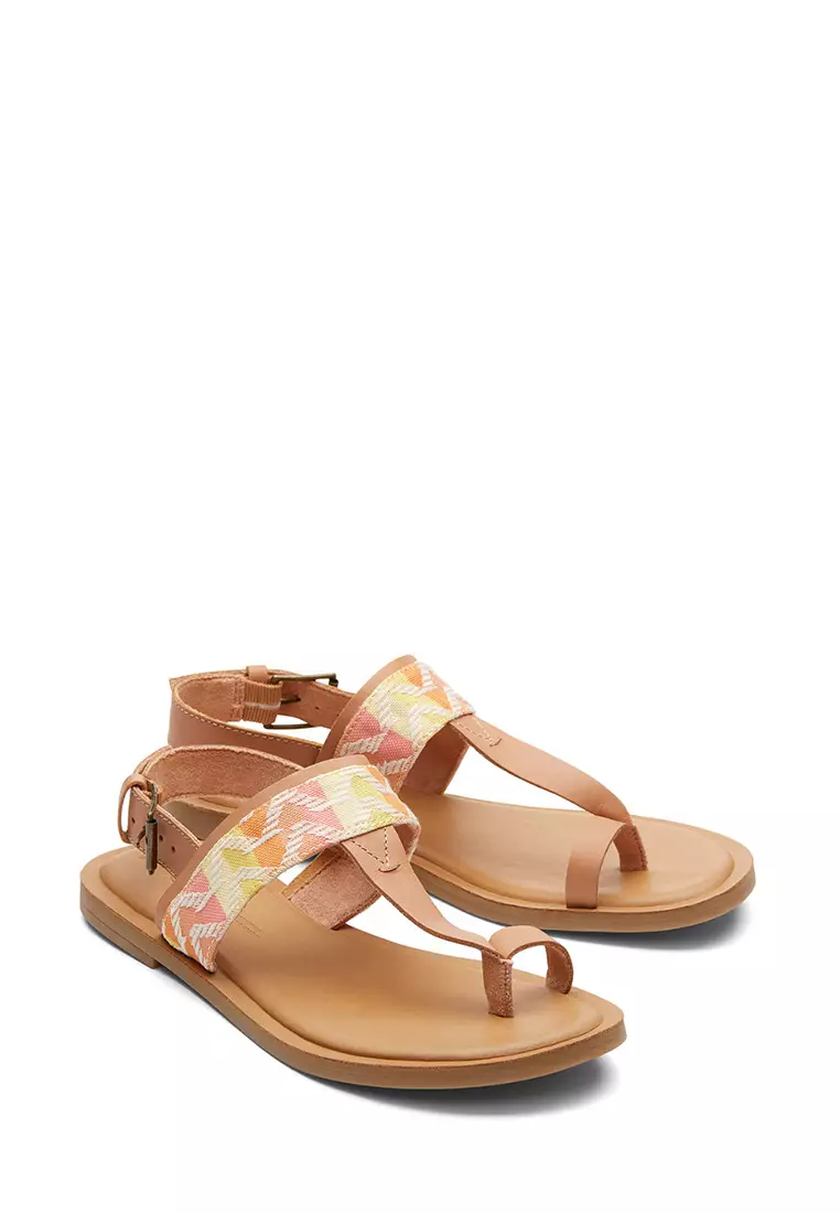 Guess best sale jadalyn sandal