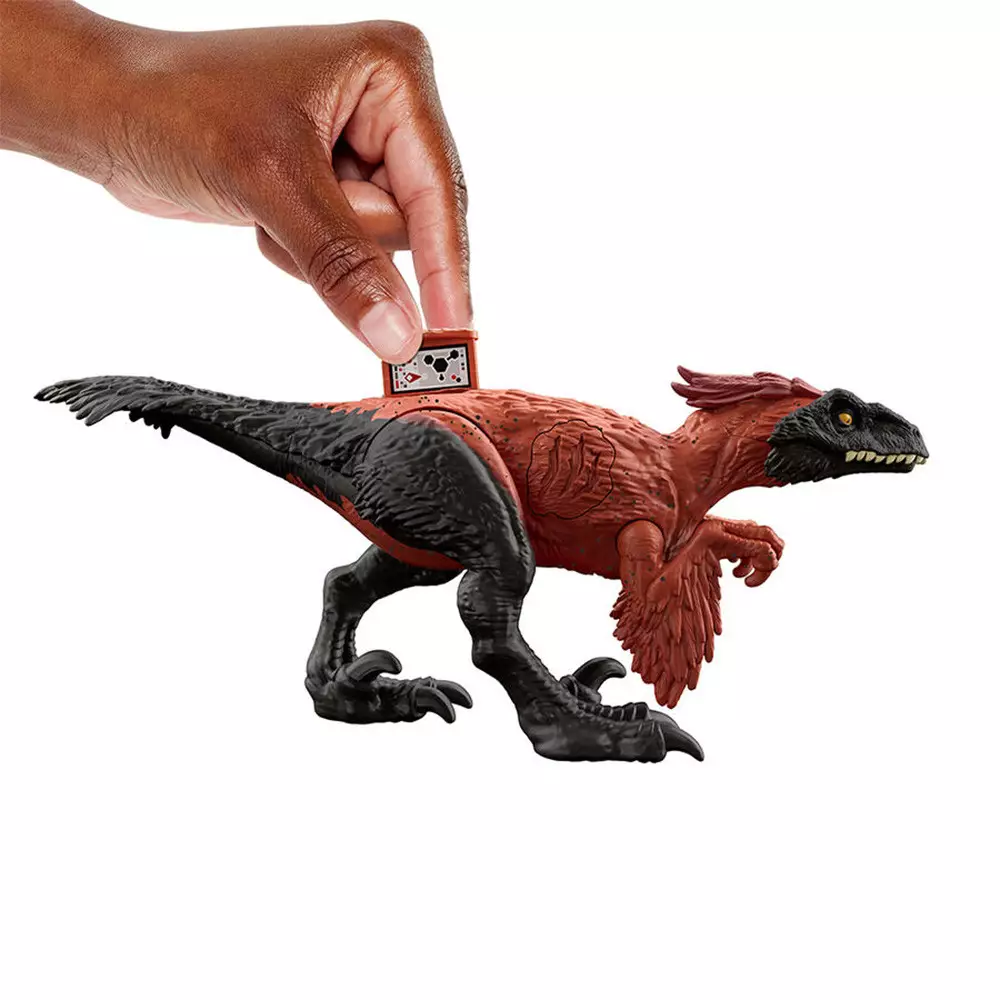 Jurassic World Epic Attack Figure Pyroraptor - Hitam/Cokelat
