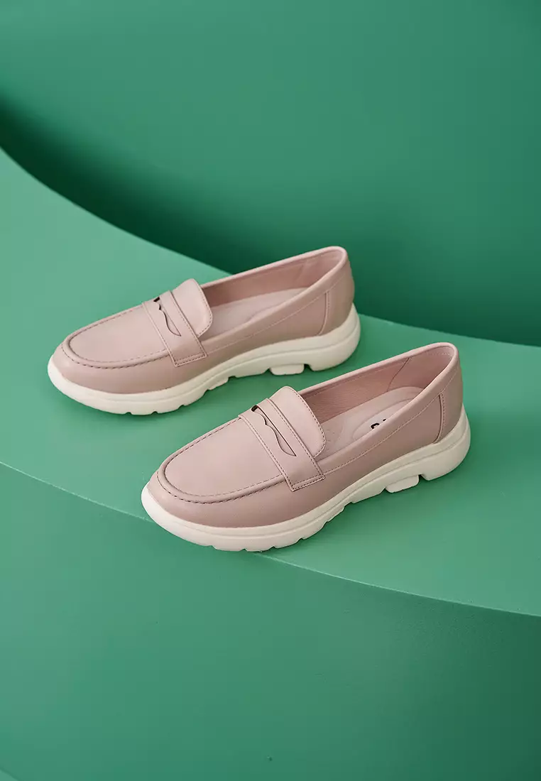 Penny Synthetic Leather Slip-Ons ALM888-1