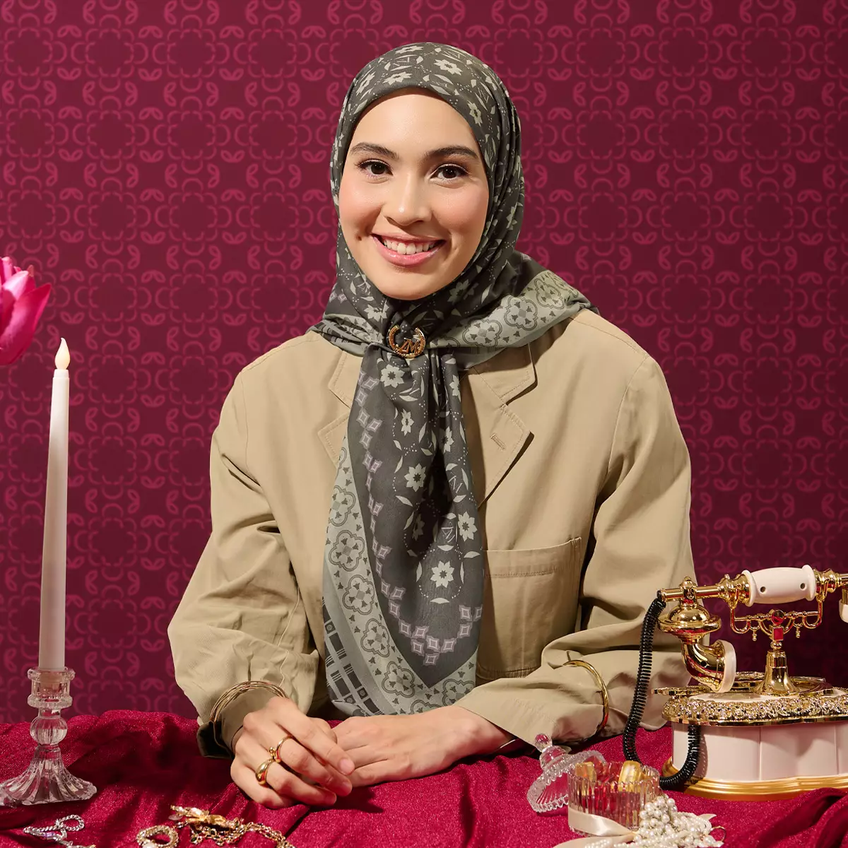 [INCLUDE PREMIUM HARD BOX] ZM Zaskia Mecca - Scarf Harmoni Irama Army | Hijab Premium Square Motif | Kerudung Segi Empat