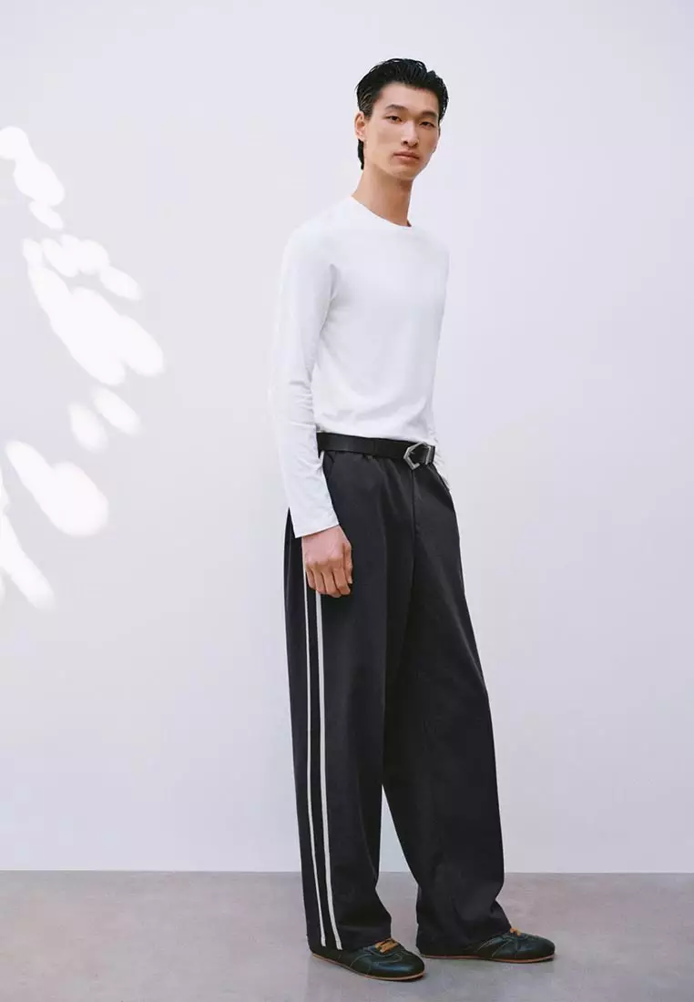 Straight Pants