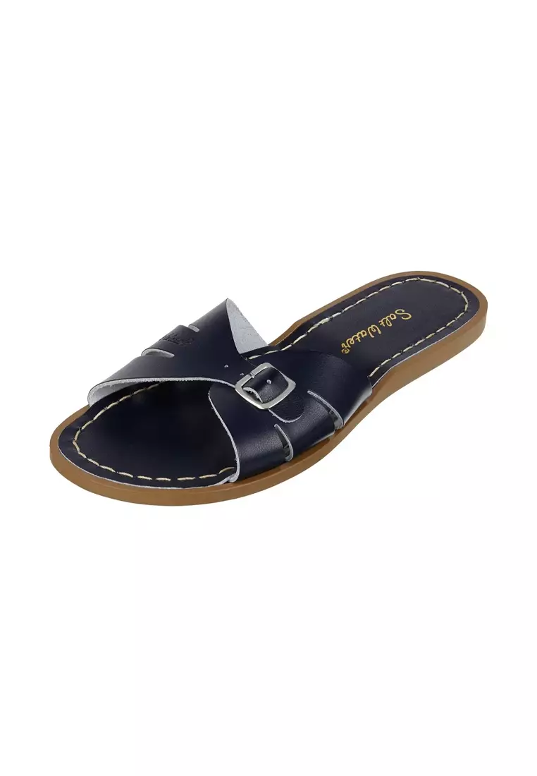 Iconic sales saltwater sandals