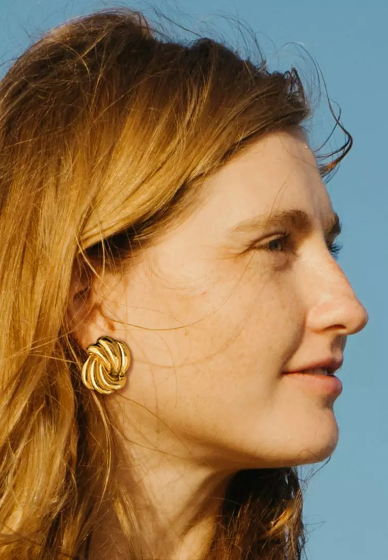 Intertwined Gold layered Stud Earrings