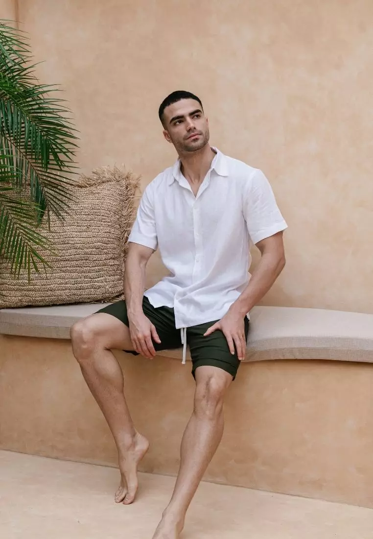 Baia Kemeja Linen Lengan Pendek Pria Putih | Linen Short Sleeve Shirt Men White