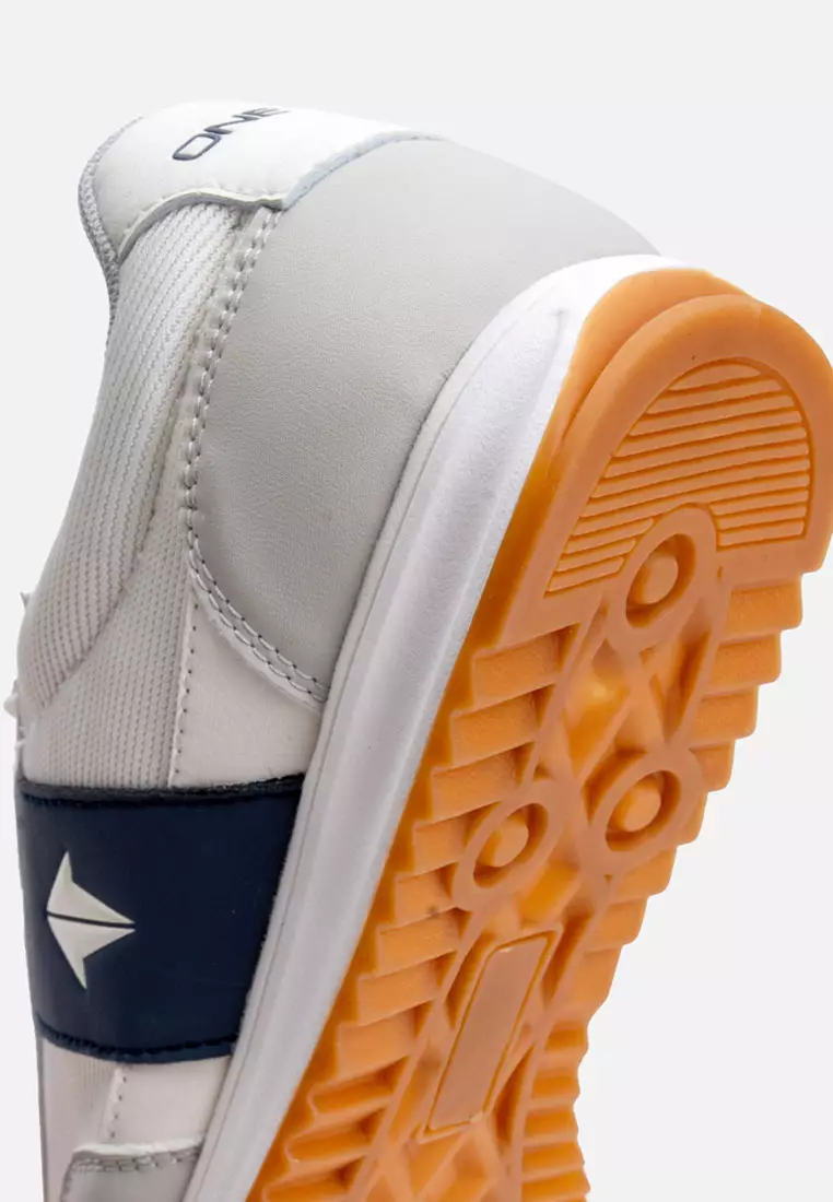 Seville Women's Lifestyle Classic Shoes